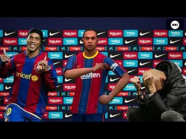 RONALDINHO & GUARDIOLA Iconic moment – Trick | eFootball PES 2021 Mobile | Barcelona